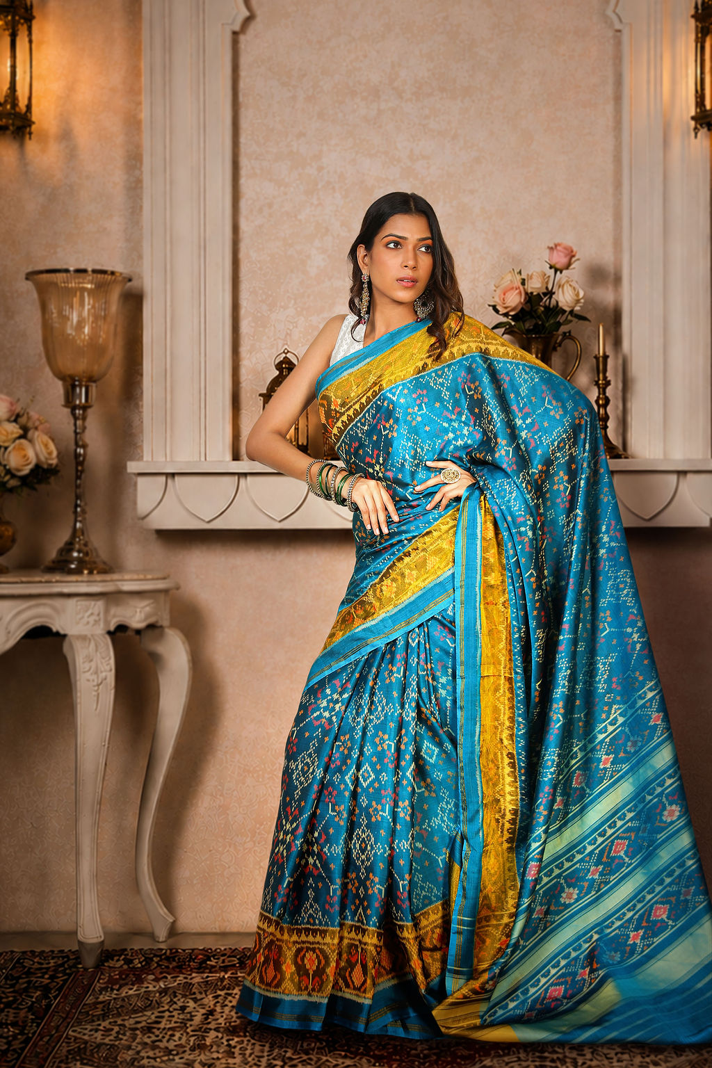 Naari Kunjar Thambli Patola Saree, Mulberry Silk, Color-Teal